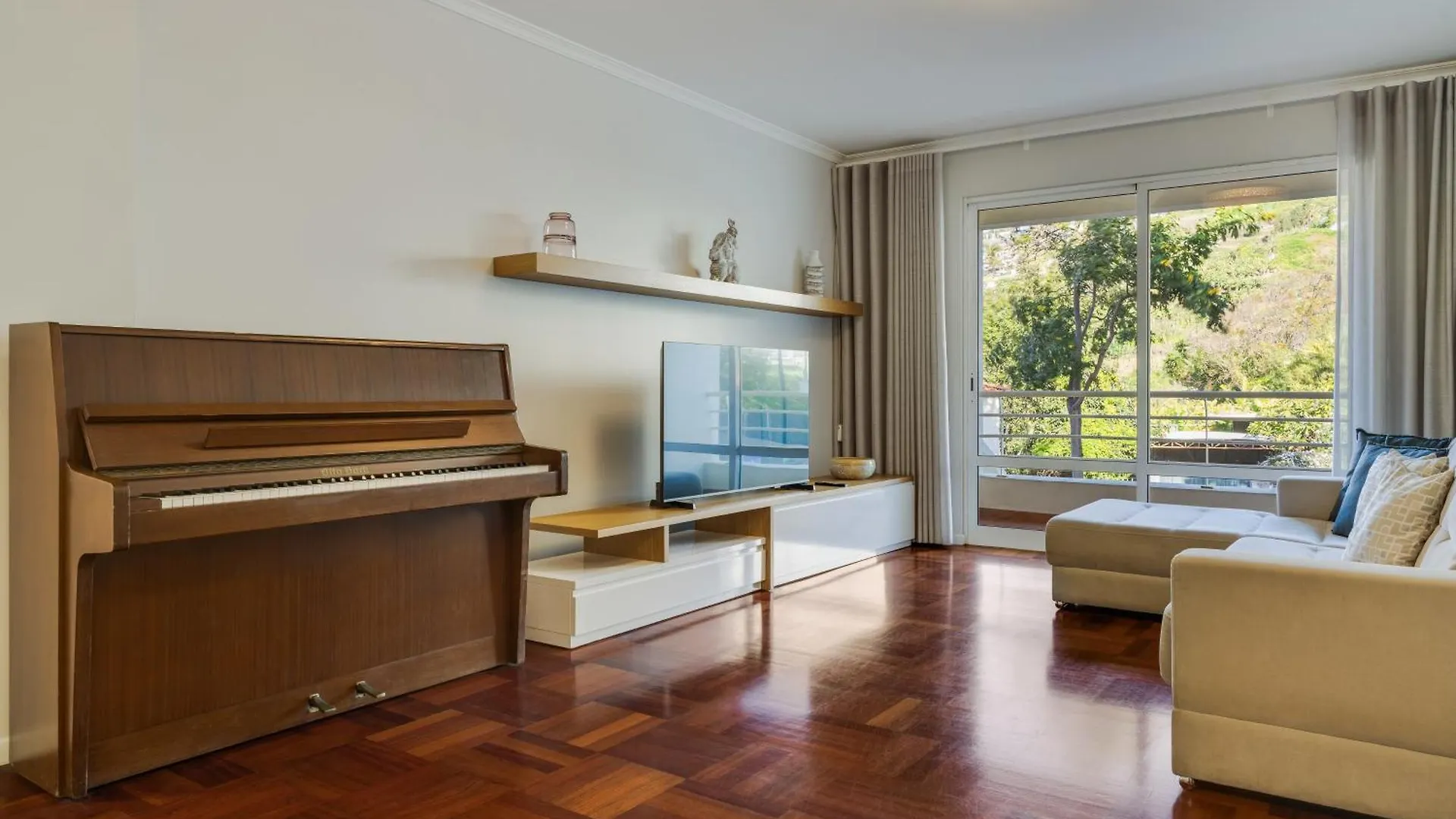 Famous Stay Madeira Funchal  0*, Funchal (Madeira) Portugal